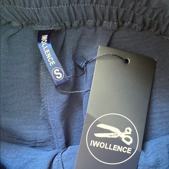 Stylish Navy Women's Trousers - Picture 3 of 3